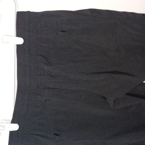 Athleta size 2 Black Elastic waist drawstring 4 zippered pockets cropped Polyst. - Picture 5 of 7